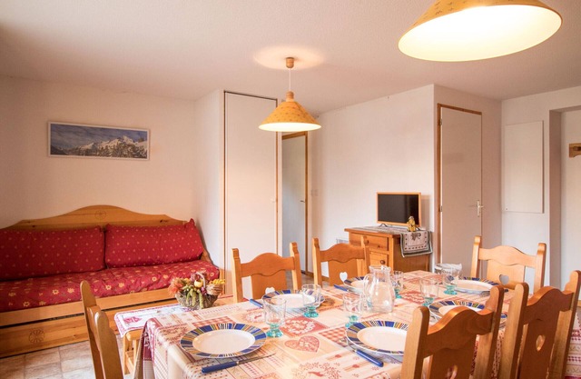 6-pax Apartment in Aussois with Terrace and Parking