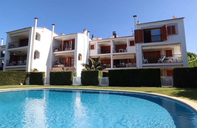6 pax Apartment with pool and parking in S'Agaró