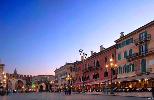 6 people elegant apartment in the heart of Verona