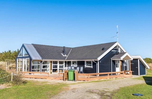 6 person holiday home in Hvide Sande