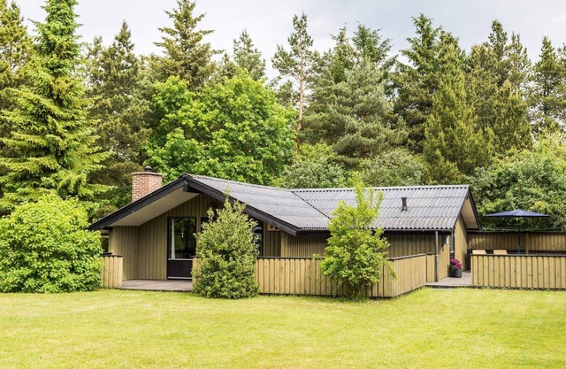 6 person holiday home in Nørre Nebel