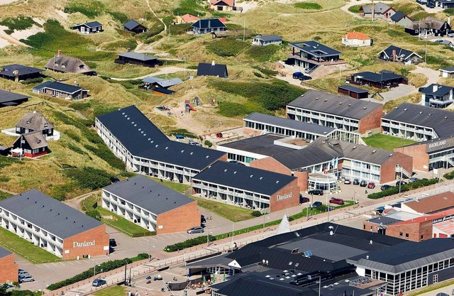 6 person holiday home in Ringkøbing-By Traum