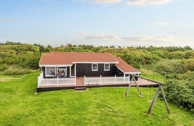 6 person holiday home in Ringkøbing-By Traum