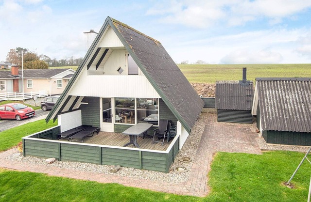 6 person holiday home in Aabenraa-By Traum