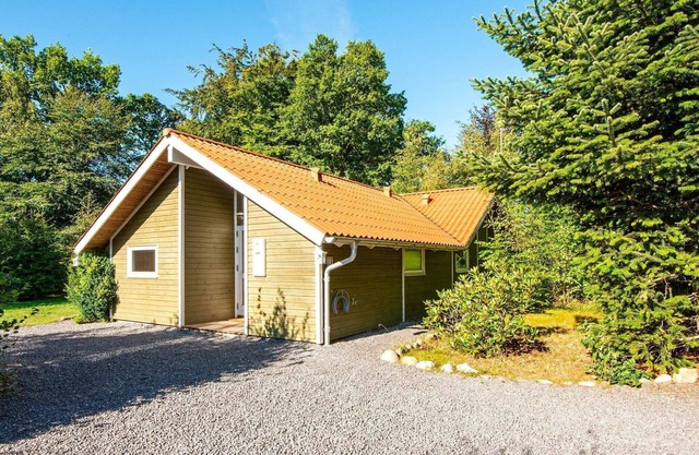 6 person holiday home in Ansager-By Traum