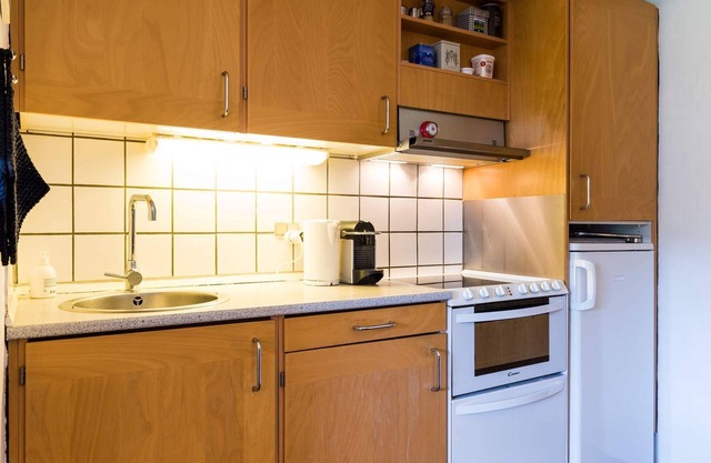 6 person holiday home in Blåvand