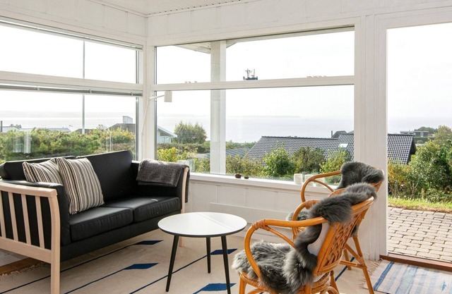 6 person holiday home in Ebeltoft