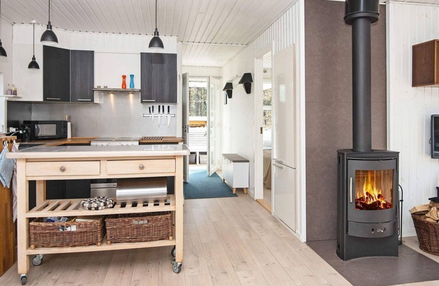 6 person holiday home in Ebeltoft