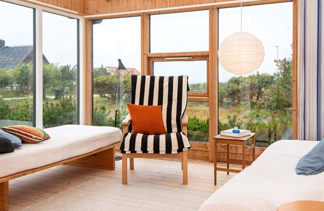 6 person holiday home in Glesborg