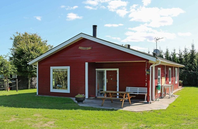 6 person holiday home in Hadsund