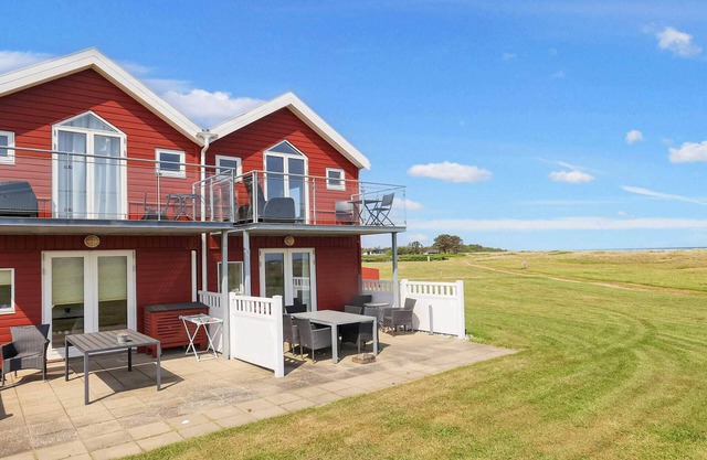 6 person holiday home in Hadsund-By Traum