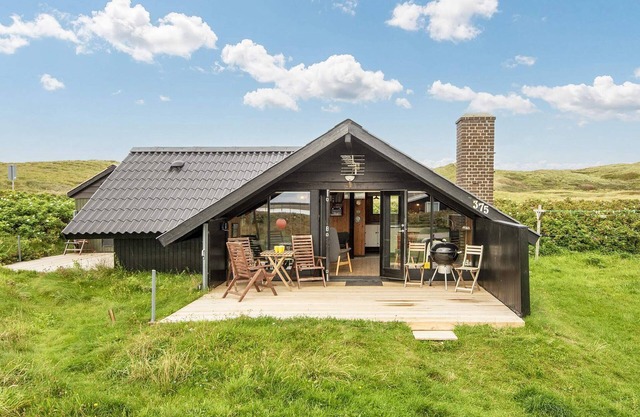 6 person holiday home in Harboøre