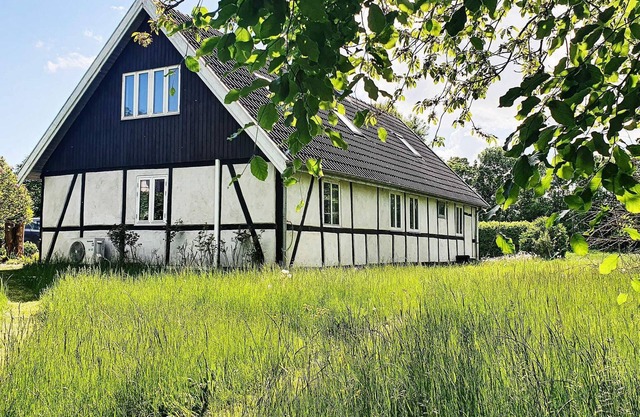6 person holiday home in Kettinge-By Traum