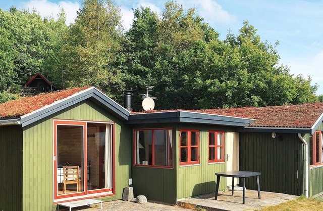 6 person holiday home in Spøttrup