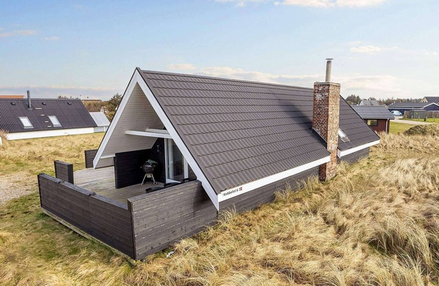 6 person holiday home in Thisted-By Traum