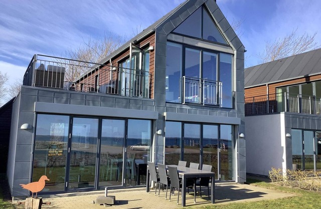 6 person holiday home in Thyholm-By Traum