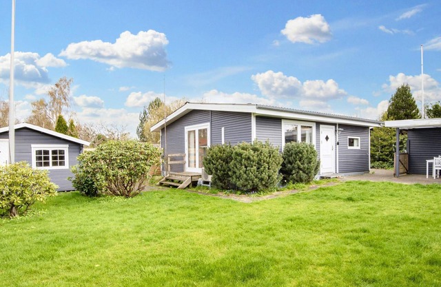 6 person holiday home in Børkop-By Traum