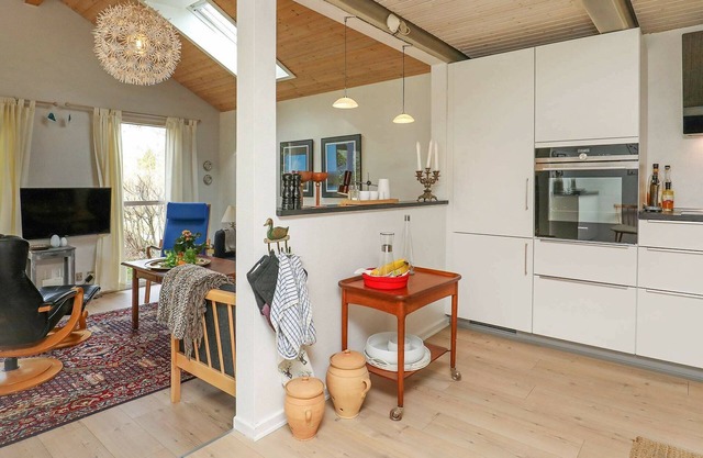 6 person holiday home in Blåvand