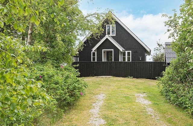 6 person holiday home in Blåvand