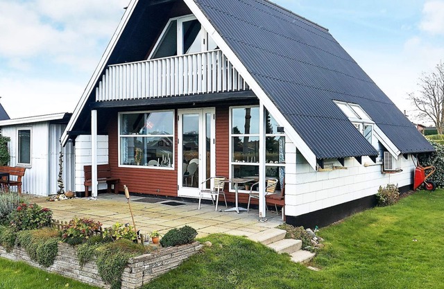 6 person holiday home in Bogense