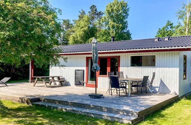 6 person holiday home in Grenaa-By Traum