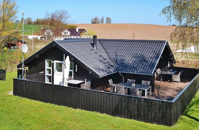 6 person holiday home in Haarby-By Traum