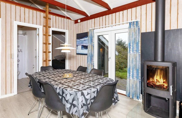 6 person holiday home in Løkken