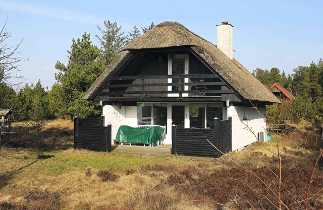 6 person holiday home in Oksbøl