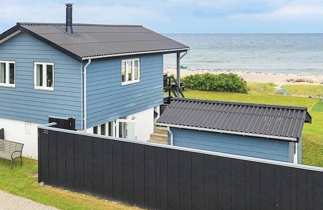 6 person holiday home in Otterup