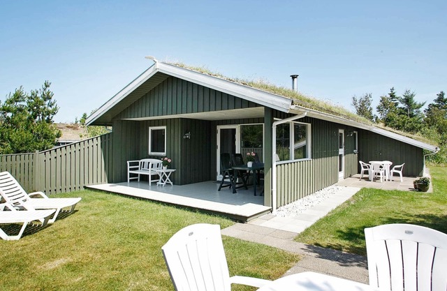 6 person holiday home in Pandrup-By Traum