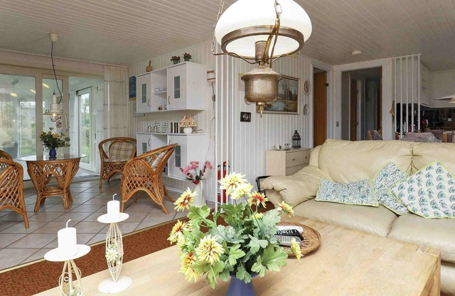 6 person holiday home in Ulfborg