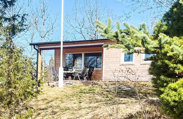 6 person holiday home in RÖRVIK