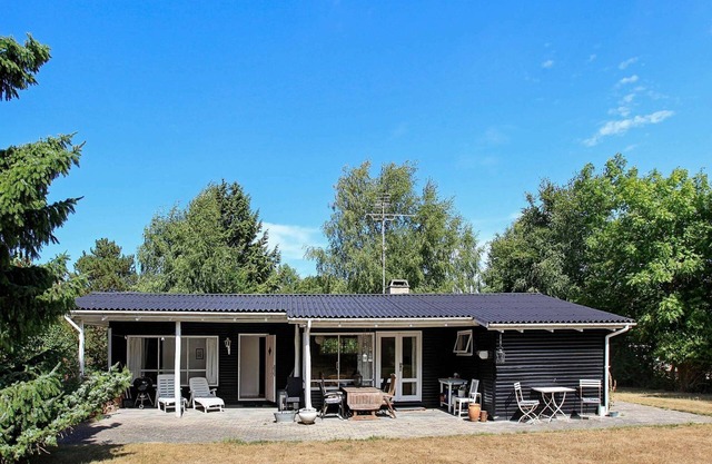 6 person holiday home in Asnæs-By Traum