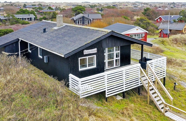 6 person holiday home in Fanø-By Traum