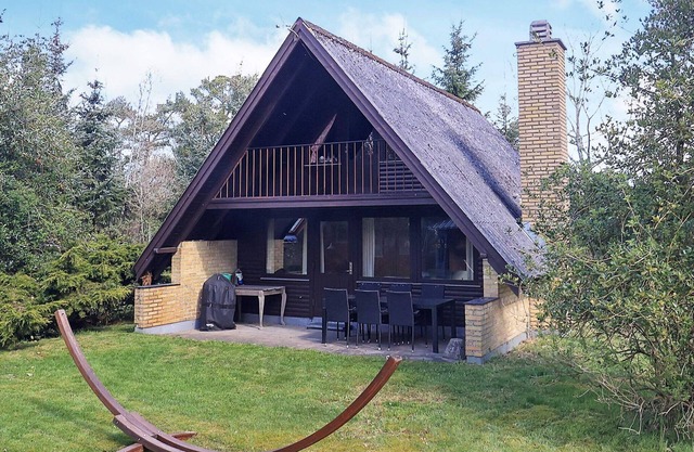 6 person holiday home in Hals-By Traum