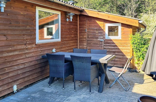 6 person holiday home in Hals-By Traum