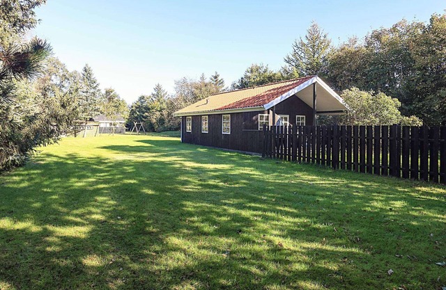 6 person holiday home in Hals-By Traum
