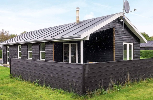 6 person holiday home in Hals-By Traum
