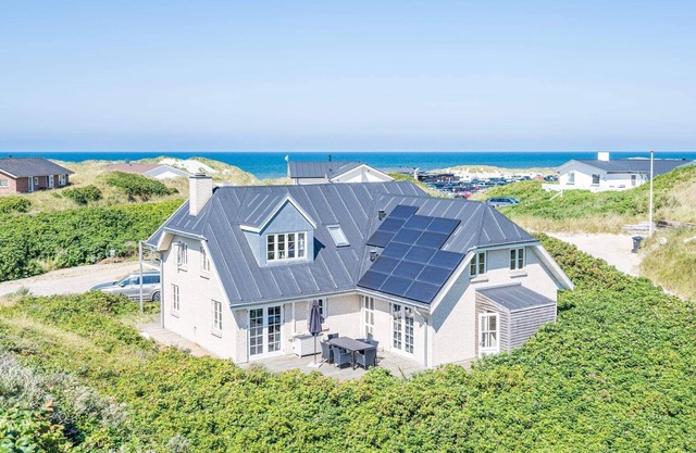 6 person holiday home in Henne