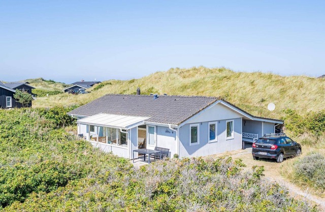 6 person holiday home in Henne