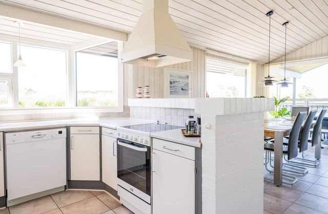 6 person holiday home in Henne