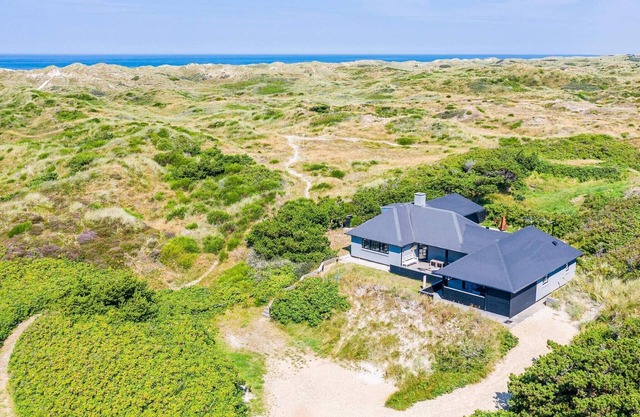 6 person holiday home in Henne