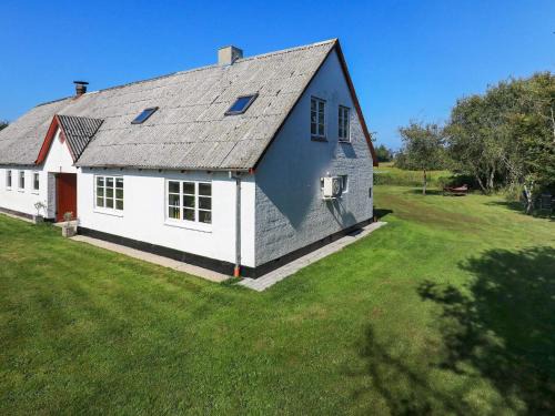 6 person holiday home in Hjørring