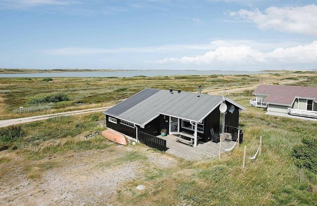 6 person holiday home in Lemvig-By Traum