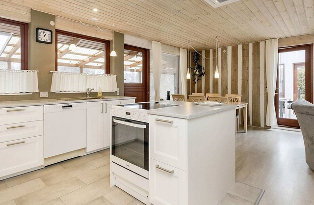 6 person holiday home in Rødby