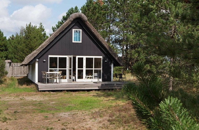 6 person holiday home in Rømø