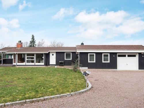 6 person holiday home in Silkeborg-By Traum