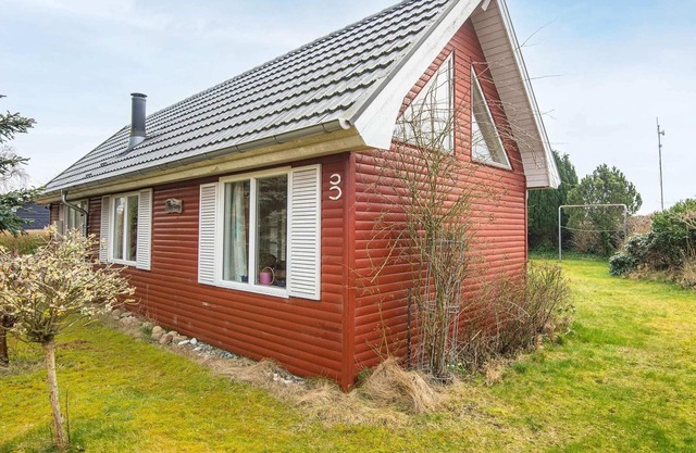 6 Person Holiday Home in Grenaa-by Traum