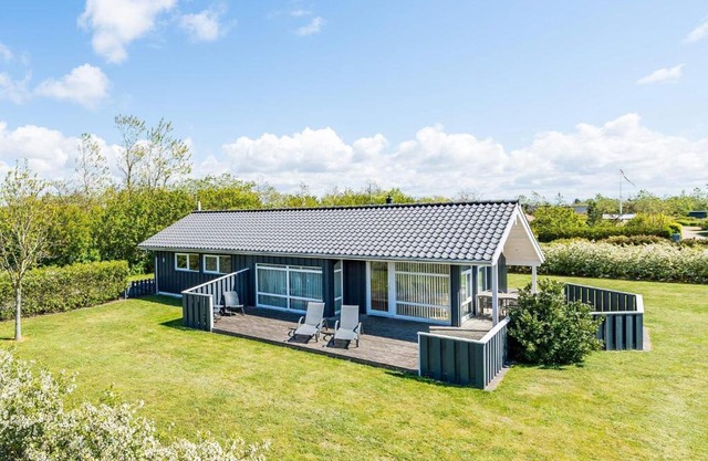 6 person holiday home in Tarm