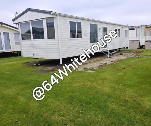64 Whitehouse